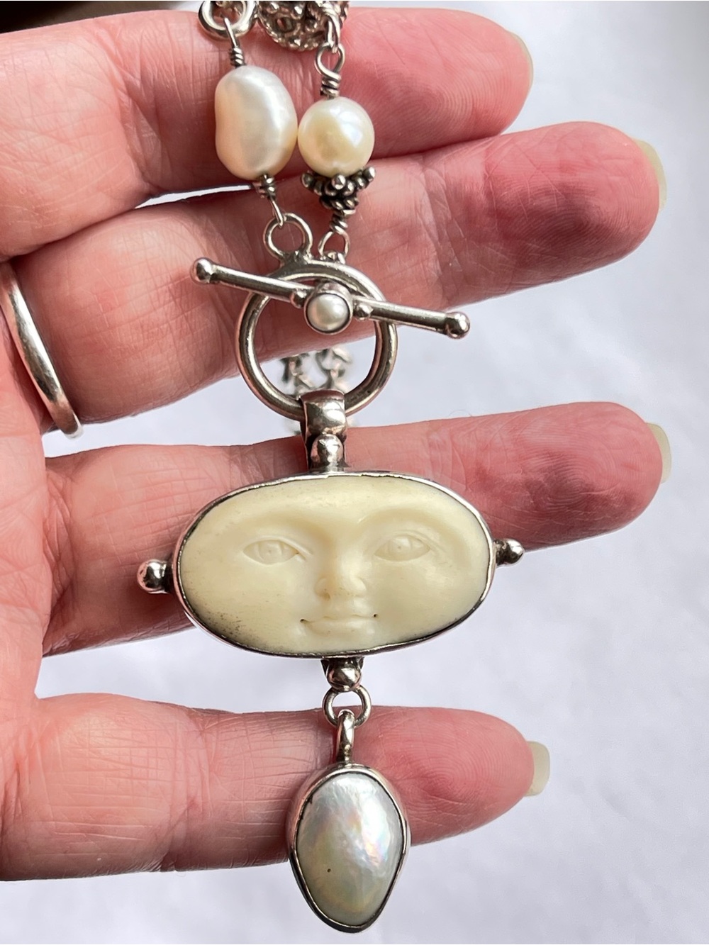 Vintage Handmade Glenda Greenberg Sterling Silver 925 Carved Moon Face Necklace - Picture 4 of 9